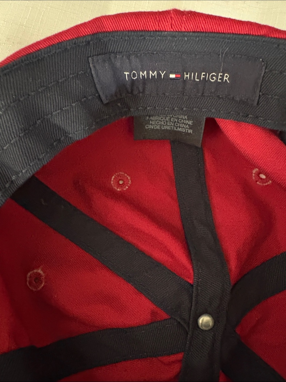 Tommy Hilfiger Red Embroidered Hilfiger Baseball Cap GUC - Picture 4 of 4